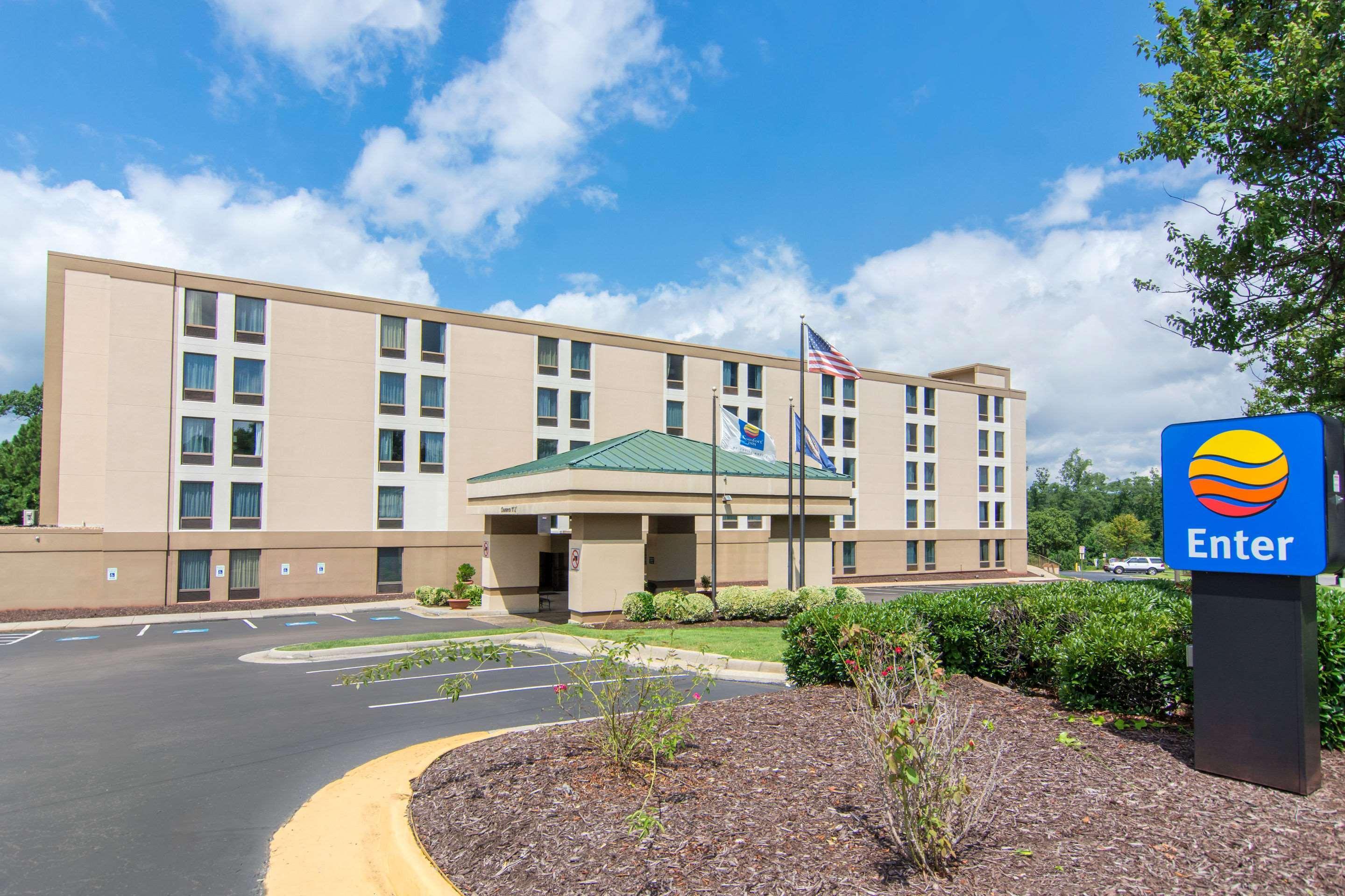 Comfort Inn Chester - Richmond South Экстерьер фото