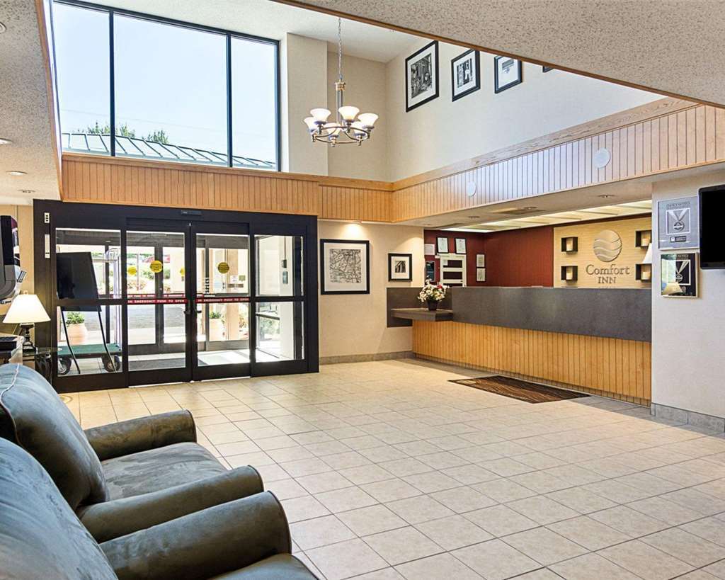 Comfort Inn Chester - Richmond South Интерьер фото
