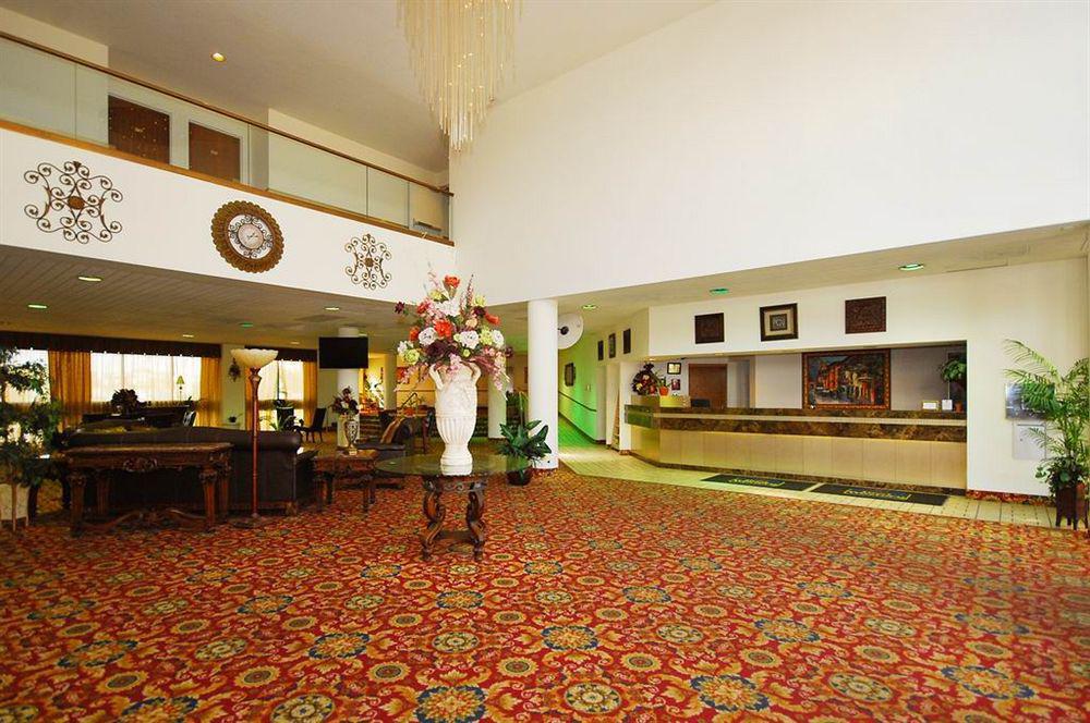 Comfort Inn Chester - Richmond South Экстерьер фото